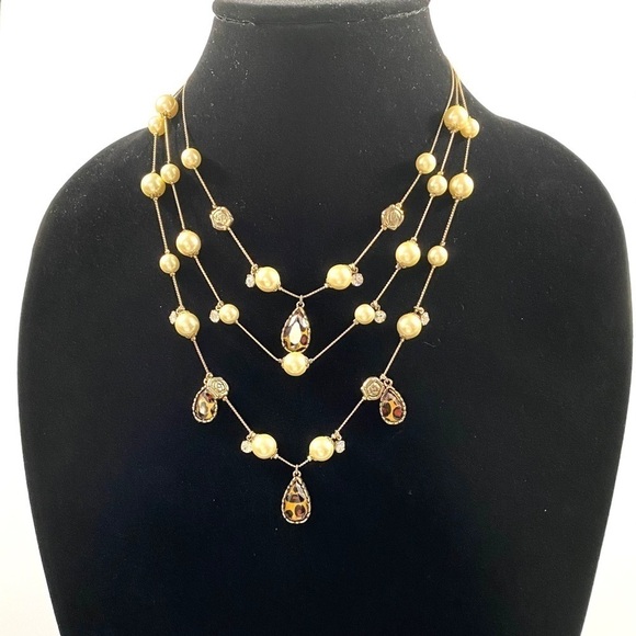 Betsey Johnson Necklace Faux Pearls  Leopard Print - Picture 2 of 6